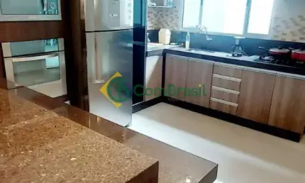 Casa com 3 quartos à venda na Rua Newton de Almeida Castro, 001, Jardim Nathalie, Mogi das Cruzes