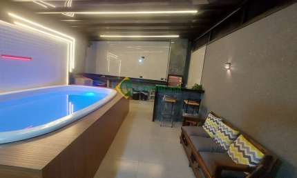 Casa em condomínio com piscina, Vila Colorado, Suzano