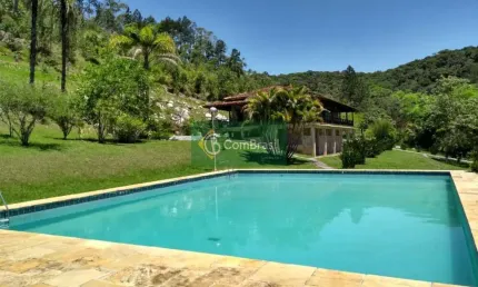 Chácara / sítio com 3 quartos à venda na Estrada Mogi-Taiacupeba, 3003, Taiacupeba, Mogi das Cruzes