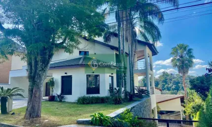 Sobrado de Alto Padrão com vista Panorâmica - Aruja / SP