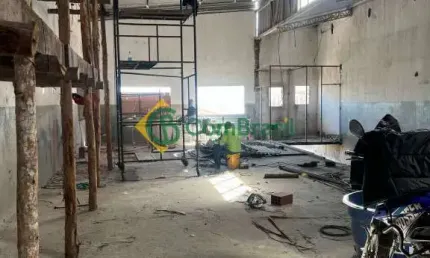 Aluga Galpão de 300 metros - Brás Cubas Mogi das Cruzes SP