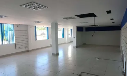 Loja Comercial para Locação em Salvador, Pituba, 3 banheiros, 4 vagas