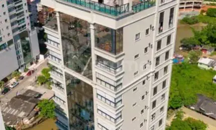 Apartamento com 3 suítes finamente mobiliado a 70m do mar em itapema