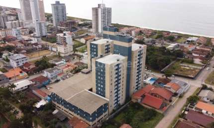 Apartamento com 2 quartos mobiliado a venda em Piçarras