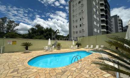 Apartamento à venda no bairro Garcia, Blumenau-SC: 3 quartos, 1 suíte, 1 sala, 2 banheiros, 1 vaga e 90m² de área.