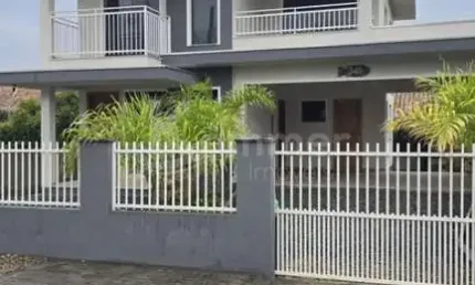 Casa com 3 quartos à venda na Av Curitiba, 345, Armação, Penha