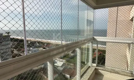 Apartamento quadra mar a venda em piçarras, alto padrão mobiliado