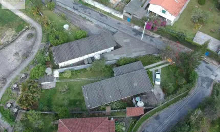 Casa para Venda em Teresópolis, Granja Guarani, 3 dormitórios, 1 suíte, 1 banheiro, 3 vagas