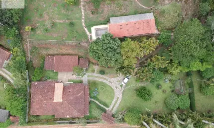 Casa para venda em teresópolis, serrinha, 3 dormitórios, 1 suíte, 1 banheiro, 4 vagas