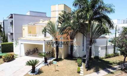 Casa Sobrado de Esquina, 4 quartos sendo 3 suítes à venda - Ibiti Royal