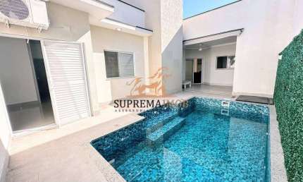 Casa térrea com 3 suítes e piscina à venda , Condomínio Ibiti Royal Park