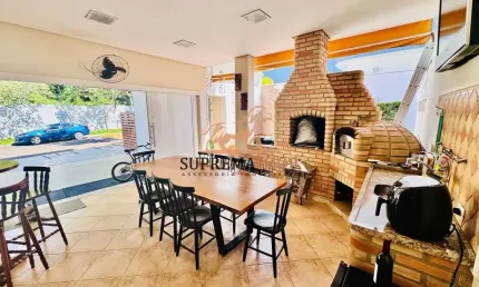 Casa sobrado com 4 suítes á venda , Condomínio Villa dos Inglezes