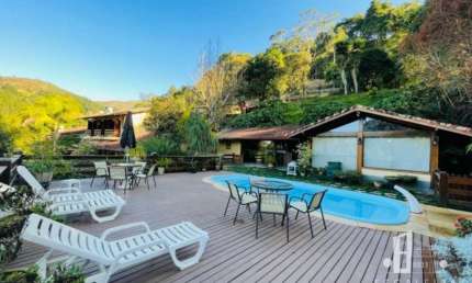 Casa com 5 quartos à venda no Albuquerque, Teresópolis 