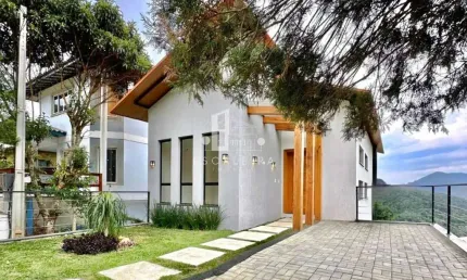 Casa à venda em Albuquerque na cidade de Teresópolis Rj!