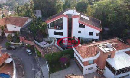 RESIDÊNCIA DE ALTO PADRÃO EM COND. FECHADO – TREMEMBÉ