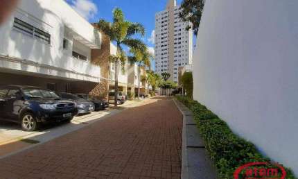 Residência de Alto Padrão em cond. Fechado no Tremembé