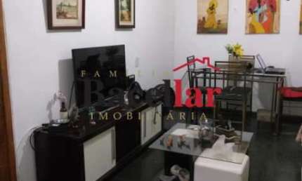 Apartamento com 2 quartos à venda na Rua Cândido Benício, Tanque, Rio de Janeiro, 47 m2 por R$ 250.000