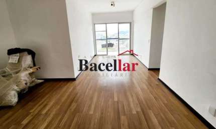 Apartamento com 2 quartos à venda na Rua Álvares Cabral, Cachambi, Rio de Janeiro, 83 m2 por R$ 260.000