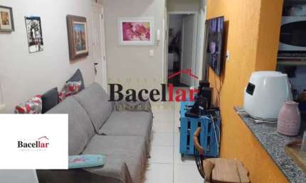 Apartamento com 3 quartos à venda na Rua Doutor Catrambi, Alto da Boa Vista, Rio de Janeiro, 78 m2 por R$ 349.000