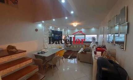 Apartamento com 3 quartos à venda na Rua Marechal Jardim, São Cristóvão, Rio de Janeiro, 75 m2 por R$ 300.000