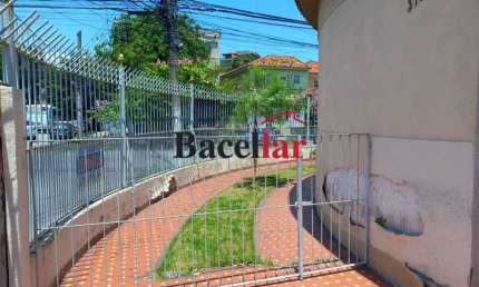 Casa com 2 quartos à venda na Rua das Verbenas, Vila Valqueire, Rio de Janeiro, 341 m2 por R$ 799.990