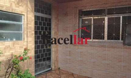 Casa com 3 quartos à venda na Rua Florianópolis, Praça Seca, Rio de Janeiro, 70 m2 por R$ 120.000