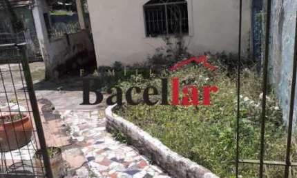 Casa com 5 quartos à venda na Rua Oitenta e Seis, Morada do Sol I (Itambi), Itaboraí, 1080 m2 por R$ 250.000