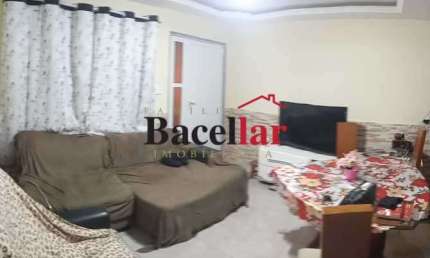 Casa em condomínio fechado com 3 quartos à venda na Rua Quiririm, Vila Valqueire, Rio de Janeiro, 112 m2 por R$ 280.000