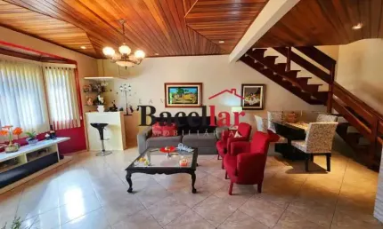 Casa em condomínio fechado com 5 quartos à venda na Estrada do Outeiro Santo, Taquara, Rio de Janeiro, 196 m2 por R$ 900.000