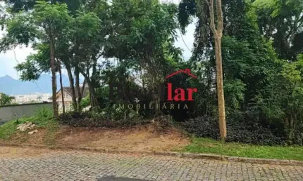 Terreno à venda na Estrada da Boiuna, Taquara, Rio de Janeiro, 605 m2 por R$ 330.000