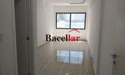 Sala comercial com 28 salas à venda na Rua Araguaia, Freguesia (Jacarepaguá), Rio de Janeiro, 27 m2 por R$ 163.000