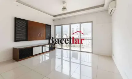 Apartamento com 3 quartos à venda na Rua João Alfredo, Tijuca, Rio de Janeiro, 92 m2 por R$ 799.000