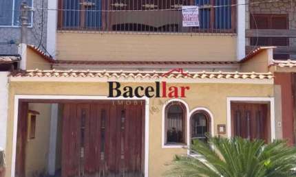 Casa com 4 quartos à venda na Rua Mário Carpenter, Abolição, Rio de Janeiro, 305 m2 por R$ 680.000