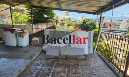 Casa com 6 quartos à venda na Rua Frei Fabiano, Méier, Rio de Janeiro, 200 m2 por R$ 320.000