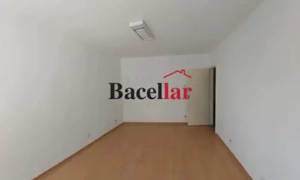 Sala comercial com 1 sala à venda na Rua Carolina Méier, Méier, Rio de Janeiro, 22 m2 por R$ 115.000