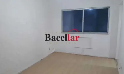 Apartamento com 2 quartos à venda na Rua Lins de Vasconcelos, Lins de Vasconcelos, Rio de Janeiro, 51 m2 por R$ 188.000