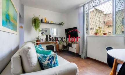 Apartamento com 3 quartos à venda na Avenida Marechal Rondon, Sampaio, Rio de Janeiro, 50 m2 por R$ 210.000