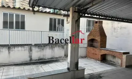 Casa com 3 quartos à venda na Rua Apace, Del Castilho, Rio de Janeiro, 419 m2 por R$ 610.000
