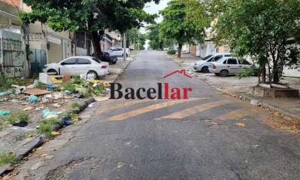 Casa em condomínio fechado com 7 quartos à venda na Rua Tiboim, Braz de Pina, Rio de Janeiro, 327 m2 por R$ 400.000