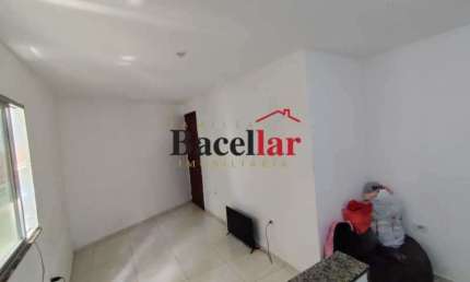 Apartamento com 1 quarto à venda na Estrada do Itanhangá, Itanhangá, Rio de Janeiro, 35 m2 por R$ 75.000