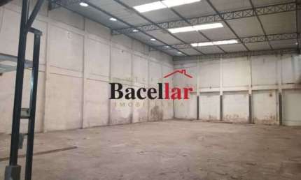 Barracão / Galpão / Depósito com 10 salas à venda na Rua Sidônio País, Cascadura, Rio de Janeiro, 1610 m2 por R$ 2.300.000