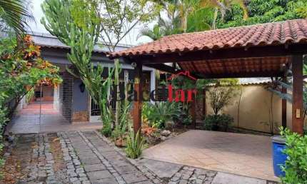 Casa com 2 quartos à venda na Rua Expedicionário Ramis Mendes, Colubande, São Gonçalo, 300 m2 por R$ 500.000