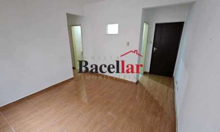 Apartamento com 2 quartos à venda na Rua Ajuratuba, Méier, Rio de Janeiro, 50 m2 por R$ 180.000