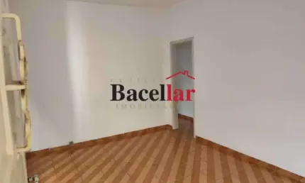 Apartamento com 2 quartos à venda na Rua Meira, Piedade, Rio de Janeiro, 63 m2 por R$ 150.000