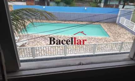 Casa em condomínio fechado com 2 quartos à venda na Rua Guandu Mirim, Santíssimo, Rio de Janeiro, 59 m2 por R$ 203.000