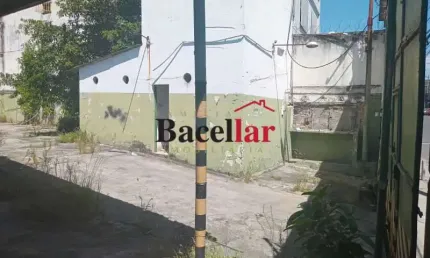 Barracão / Galpão / Depósito com 4 salas à venda na Rua Prefeito Olímpio de Melo, Benfica, Rio de Janeiro, 475 m2 por R$ 1.200.000