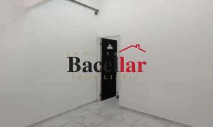 Ponto comercial à venda na Avenida Dom Hélder Câmara, Abolição, Rio de Janeiro, 61 m2 por R$ 300.000