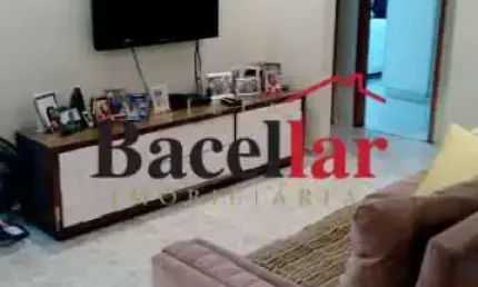 Apartamento com 2 quartos à venda na Rua Maranhão, Méier, Rio de Janeiro, 75 m2 por R$ 200.000