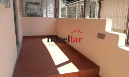 Casa com 2 quartos à venda na Rua Azamor, Lins de Vasconcelos, Rio de Janeiro, 100 m2 por R$ 180.000