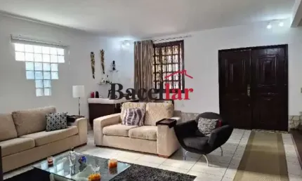 Casa em condomínio fechado com 5 quartos à venda na Rua Aquidabã, Méier, Rio de Janeiro, 320 m2 por R$ 659.000